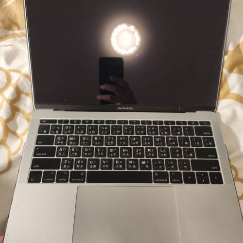 2017 13" Macbook pro 8G ram 128G +512G ssd (keyboard mouse同埋舊電壞咗咗個mon...