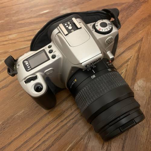 Canon EOS300 菲林相機連電池手柄