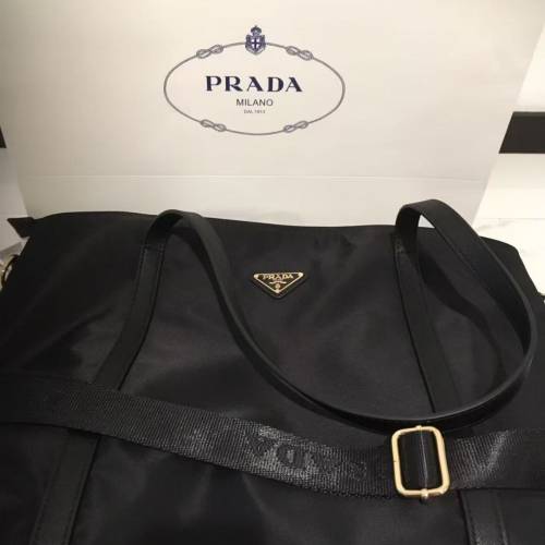 Prada 中古袋