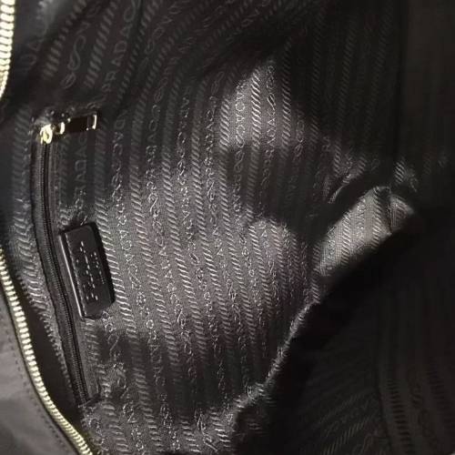 Prada 中古袋
