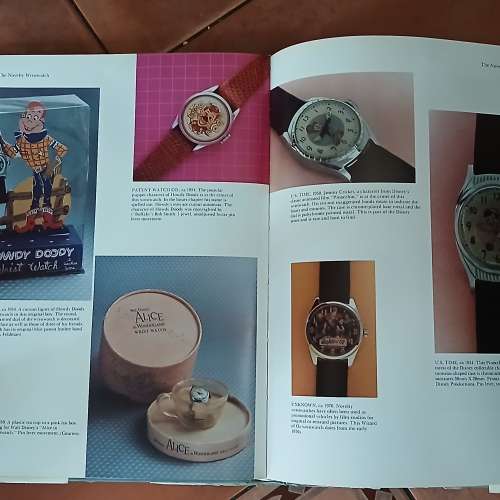 美國古董手錶收藏書籍 American Wristwatches five Decades of style and design
