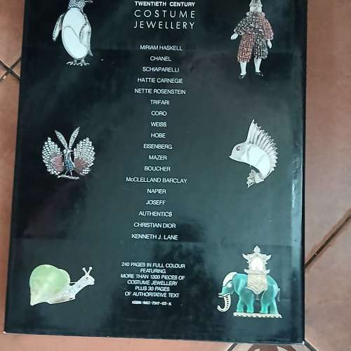 Twentieth Century Costume Jewellery 復古時尚首飾經典珍藏参考書