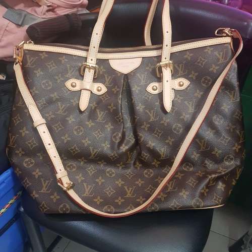 LV  Monogram  經典大手袋 95%新。可以交換