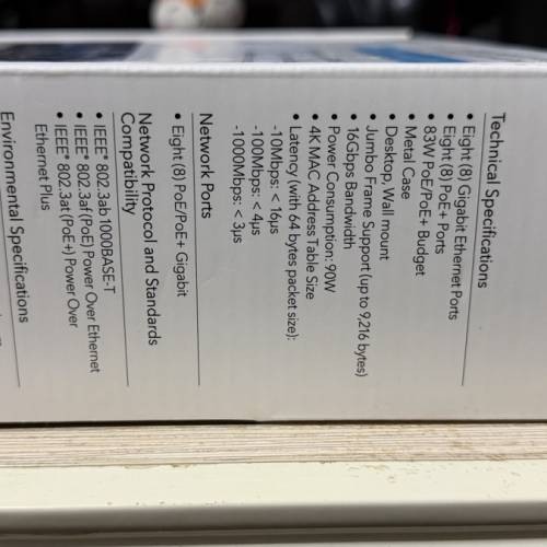 放NETGEAR GS308PP 8-port PoE+ 交換器 (unmanange)