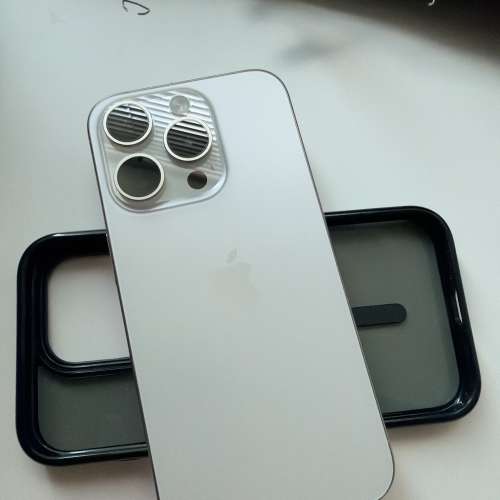 極靚仔 iPhone 15 pro 256GB