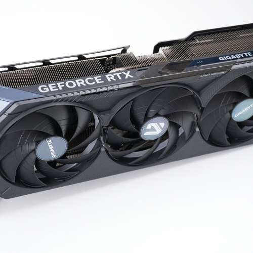 GeForce RTX&trade; 5080 GAMING OC 16G Graphics Card