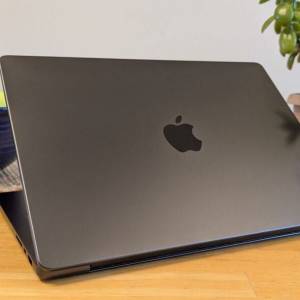 MacBook Pro 14-inch M5: 10C CPU, 10C GPU, 16GB, 1TB SSD, Space Black