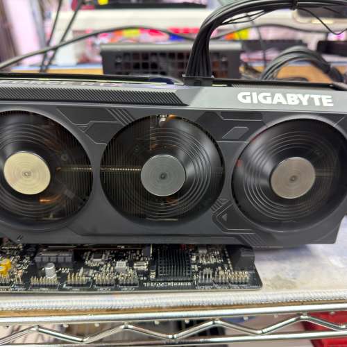 【放售】 Gigabyte GeForce RTX 4070 SUPER WINDFORCE OC 12G GDDR6X