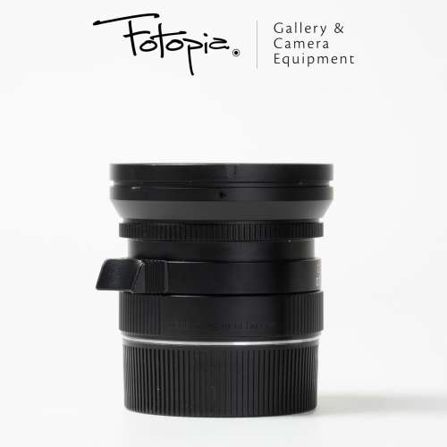 || Leica Elmarit-M 24mm F2.8 ASPH - Black with full packing & 24mm metal VF ||