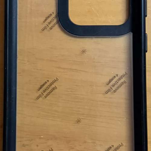Spigen 透明機背黑色邊框手機保護殼