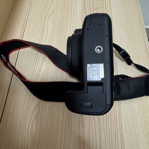 Canon EOS 6D 單反相機 連 BG-E13 電池手柄