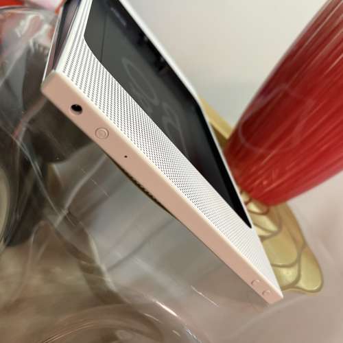 B&O Beoplay A3 sound speaker for iPad 1,2 or 3