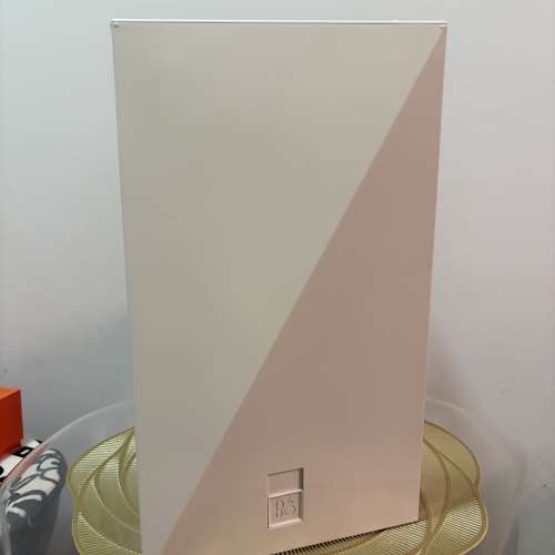 B&O Beoplay A3 sound speaker for iPad 1,2 or 3
