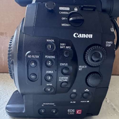Canon EOS C300 數碼電影攝影機