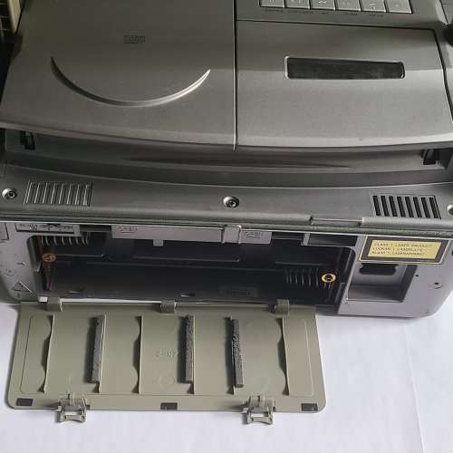 Sony卡式帶收音機播放器／90's Sony boombox／Sony CFD-V7S