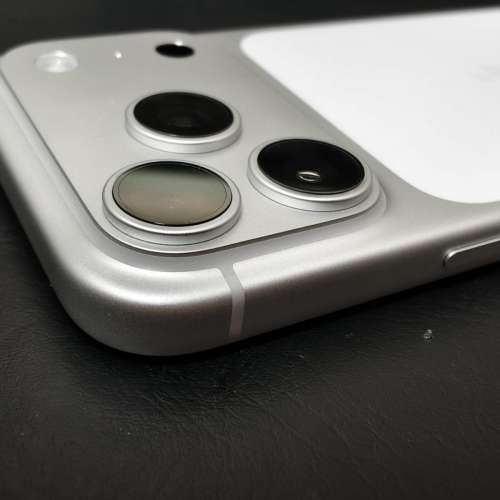 Iphone 17pro 白色 256gb