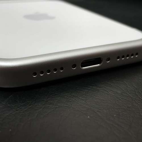 Iphone 17pro 白色 256gb