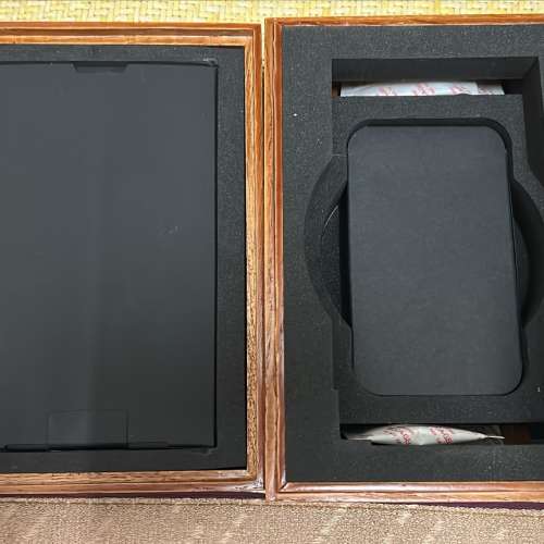 [二手]9成新，極少用，韓國音響品牌 AK Astell & Kern A&ultima SP2000T 音樂播放器...