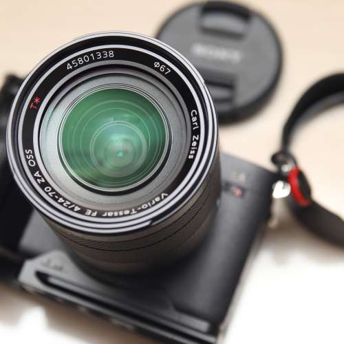 Sony Carl Zeiss FE 24-70mm f4 for A7R4 A74 A75 A7C A9