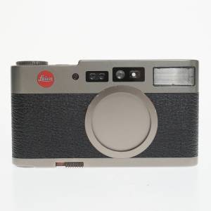 Leica CM 40mm Film Camera #2953044