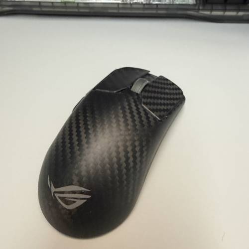 ASUS EXTREME mouse + K95 Keyboard