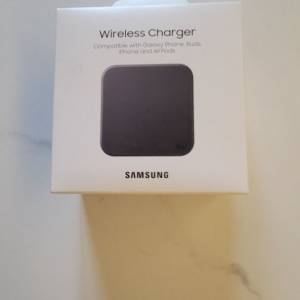 Samsung Wireless Charger EP-P1300TBEGGB (NEW)