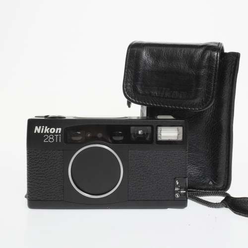 Leica Minilux 35mm Film Camera Black 40mm f/2.4 #2118582