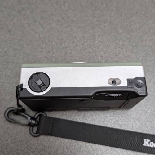 Kodak Ektar H35 半格菲林機 連保護袋及手繩