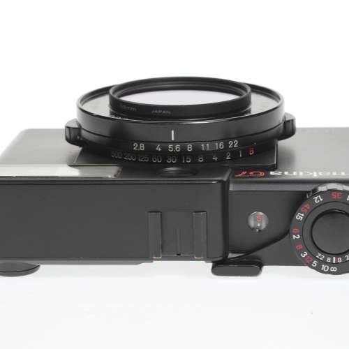 Plaubel Makina 67 6x7 Film Camera+Nikkor 80mm F2.8 Lens （meter works)