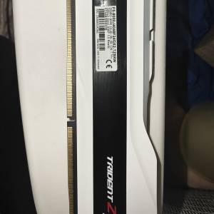G.Skill Trident Z5 RGB DDR5 48GB （24*2根）8000MHz高性能記憶體
