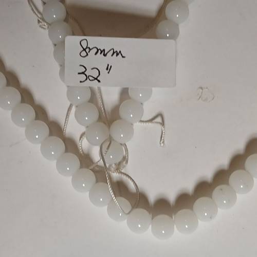 白玉頸鏈及手鈪 共售240元單件價150。no.D1.2.26