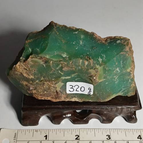 n澳洲玉原石320克 原價500元 現半價出售 250元.no1.2.26