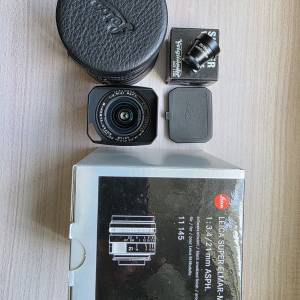 Leica M 1:3.4/21mm + View Finder