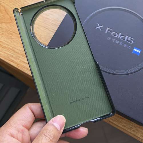 Vivo X Fold5 折疊手機，16GB+512GB 國行29/7/2025 有保養,幾乎全新，無花無崩，價...