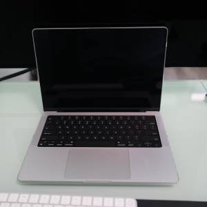 MacBook Pro 14 M1 pro