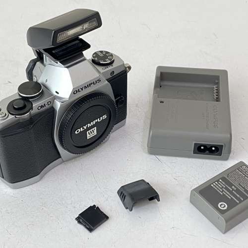已售 Olympus OM-D EM5 Mk1 相機