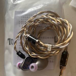 Toxic Cables Cerberus 耳機升級線