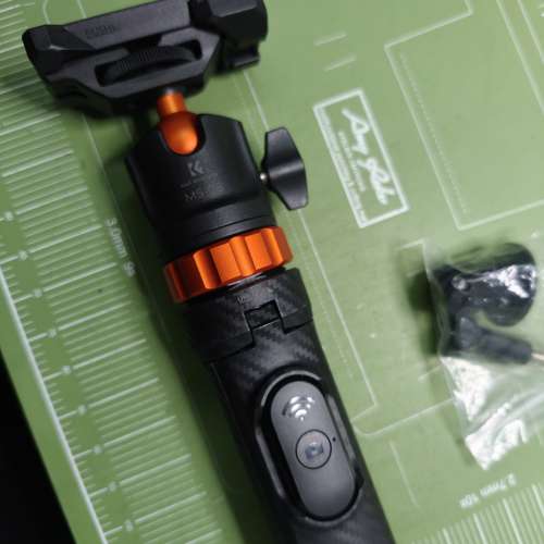 近全新K&F Concept 卓尔 輕便攜帶自拍杆三腳架