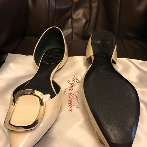 Roger Viver平底鞋