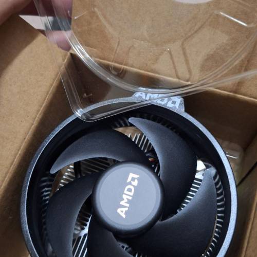 AMD Wraith Stealth 原裝散熱器