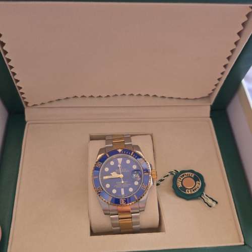 ROLEX 126613LB. Submariner Date 玩具間金藍水鬼腕錶一隻。。98%新 想要交換其他手...