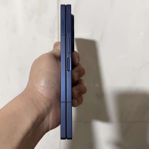 全網最平🔥Samsung galaxy fold 6 12+256美版單卡+esim藍色可換iphone/ipad