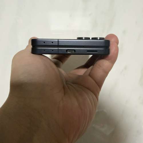 全網最平🔥Samsung galaxy flip 7 12+256美版單卡+esim黑色可換iphone/ipad