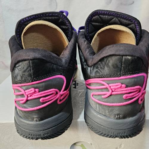 Nike LeBorn XXII EP 藍球鞋