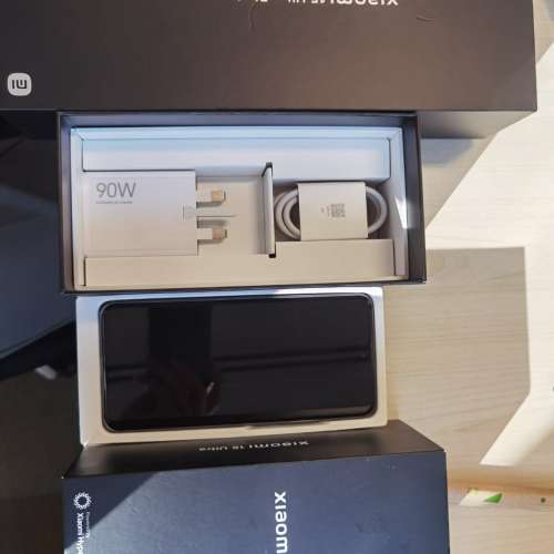 小米15ultra 16-512 白，港行連影像套裝，有保,有單2027