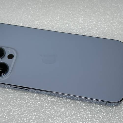 95% new Apple iPhone 13 Pro 藍色  (not iPhone14 iPhone15 iPhone16 iPhone17)
