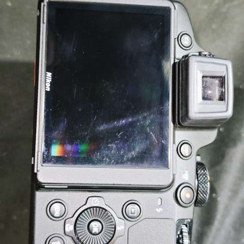 nikon 尼康 P500 42x 變焦 跟2電一充連肩帶 功能正常 mon 少許暗角 顯示正常 鏡片冇...