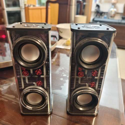 雙響機甲小鋼炮 RGB 發光藍牙喇叭一對