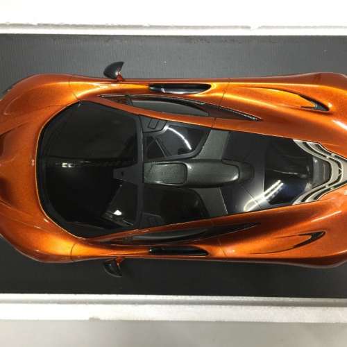 麥拿倫 Mclaren P1 Orange 1/18 by TSM Model (TSM131803R)