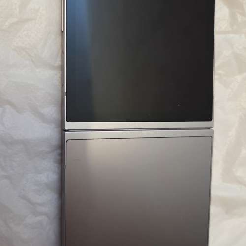 SAMSUNG FLIP 6 香港行貨 12+512 全新一樣